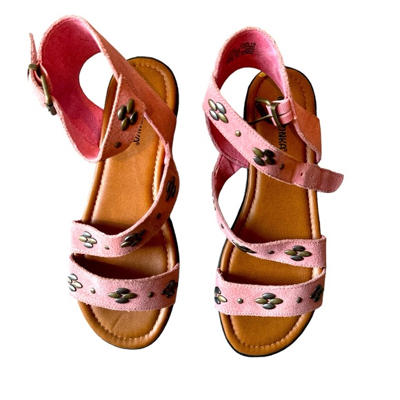 Minnetonka Shoes - Suede Leather Sandals 10